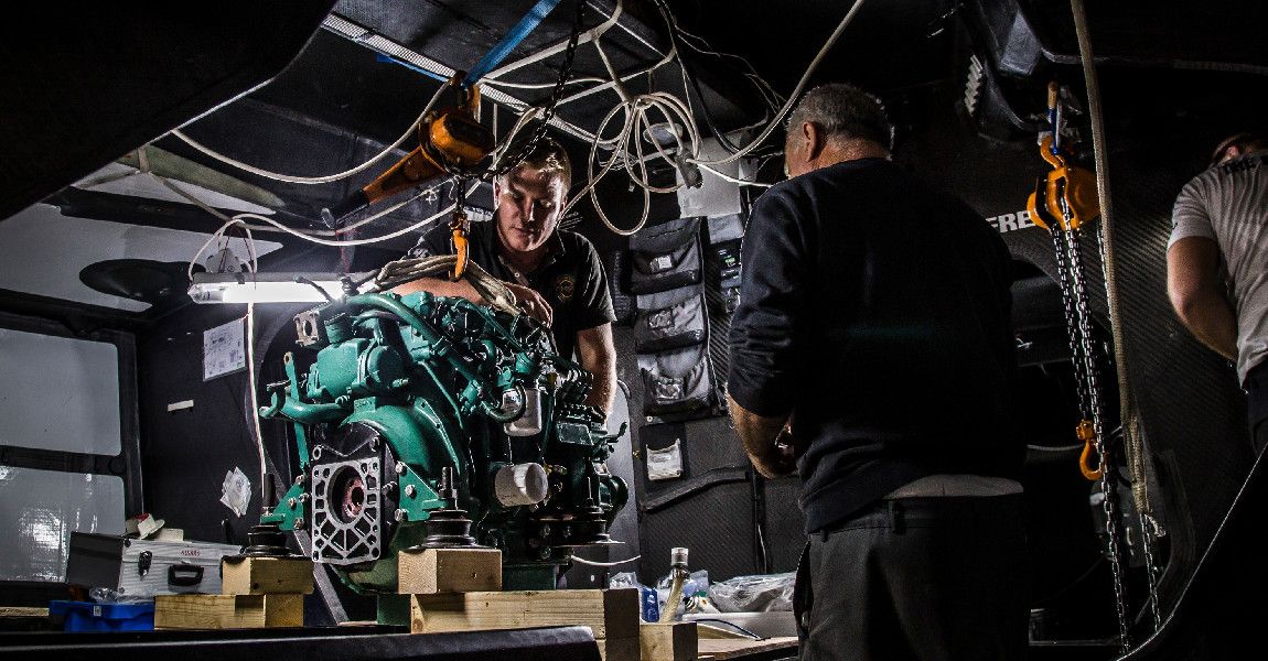 Volvo Penta D2-75 Bootsmotor Service