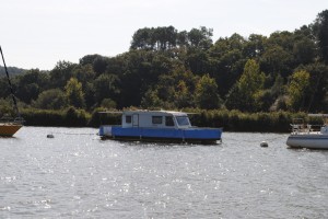 One way to stay on a barge!