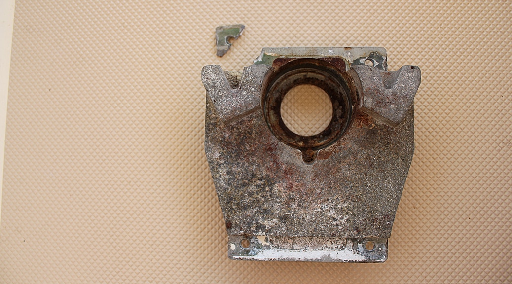 Damaged-lower-bearing-housing