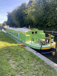 57 x 10 Collingwood Widebeam + survey