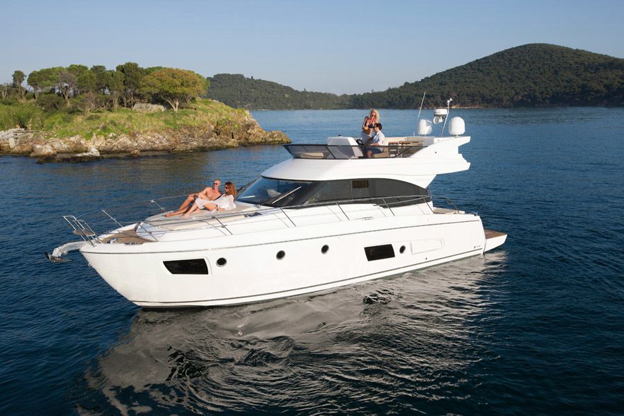 2025 Bavaria Virtess 420 Fly