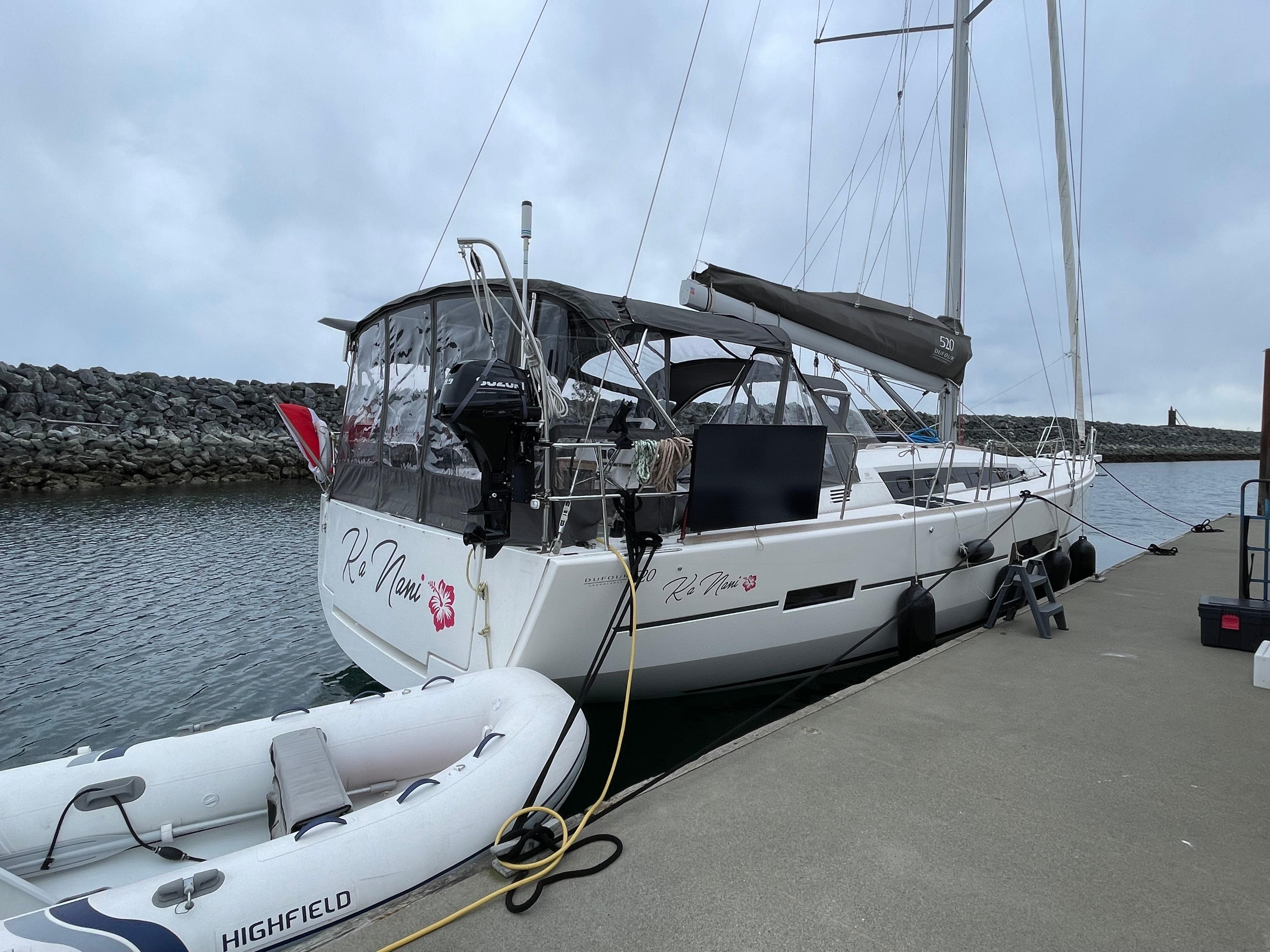 2020 Dufour 520