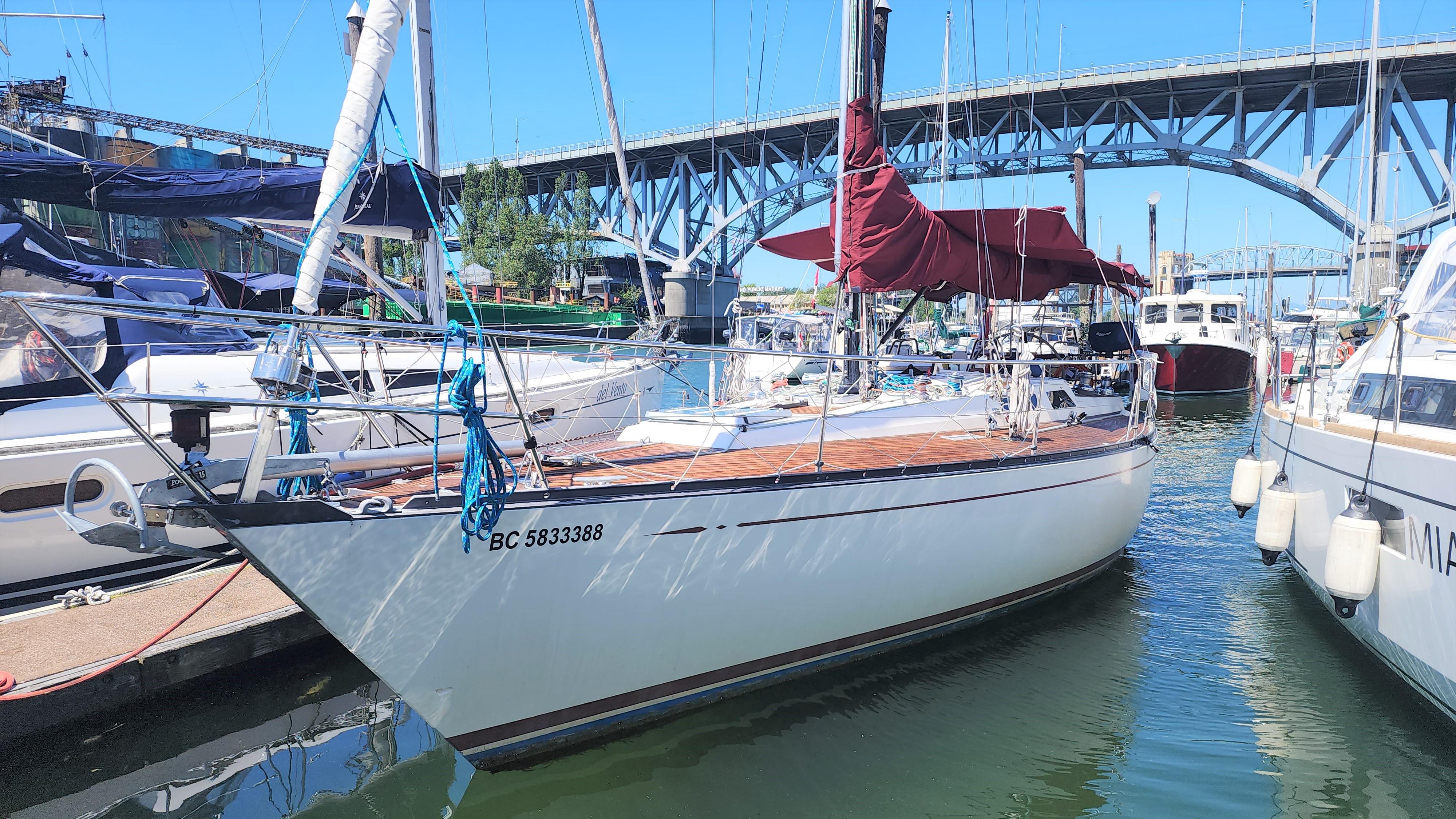 1984 Baltic 38DP