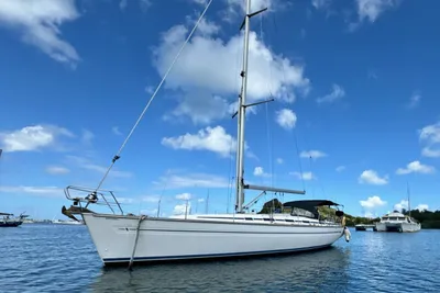 Bavaria 44