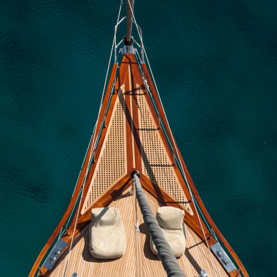 Teak Grating for luxury yacht