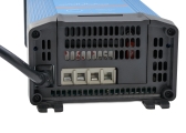 VICTRON BlueSmart Charger IP 22 12 V 30 A 3 charging outputs Image 5 of 6