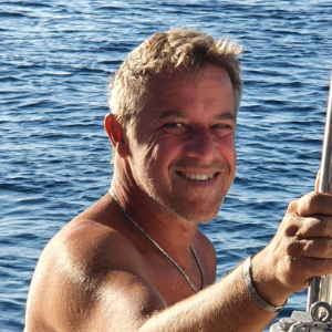 Sven F.