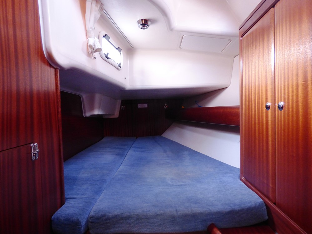 Port aft cabin